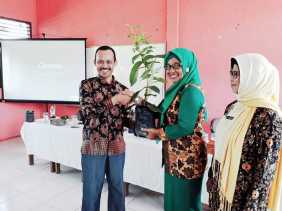 Alkahfi Sutikno : Kami Kecewa Selaku Tim Pembina dan Penilai Adiwiyata Rohil Pohon pohon Kena Tebang.