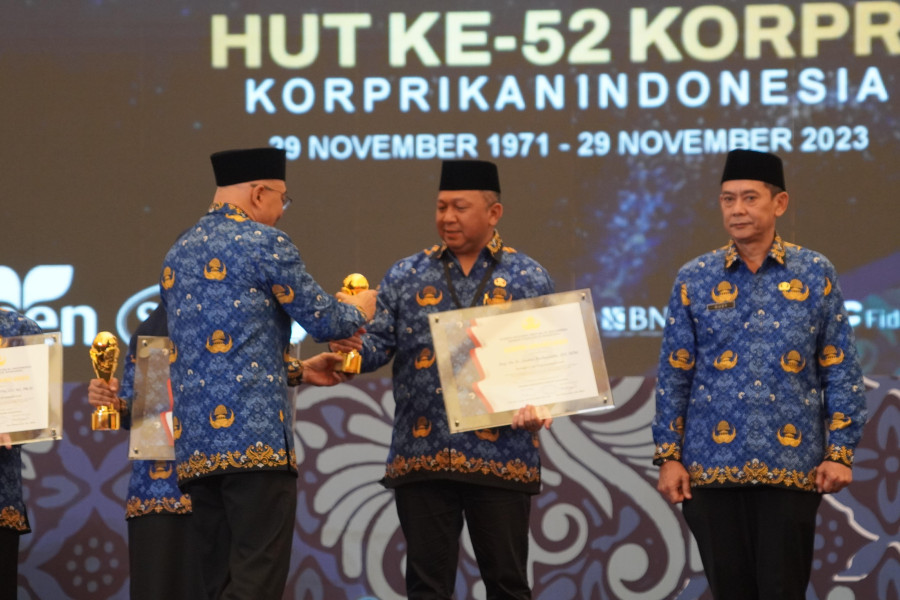Jaksa Agung Prof. ST Burhanuddin Raih Life Achievement Award dari Dewan Pengurus KORPRI