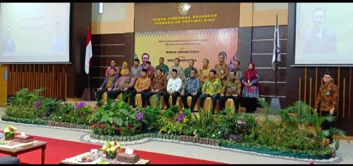 Kepala Kejaksaan Tinggi Riau Hadiri Serah Terima Jabatan Kepala BPK Perwakilan Provinsi Riau