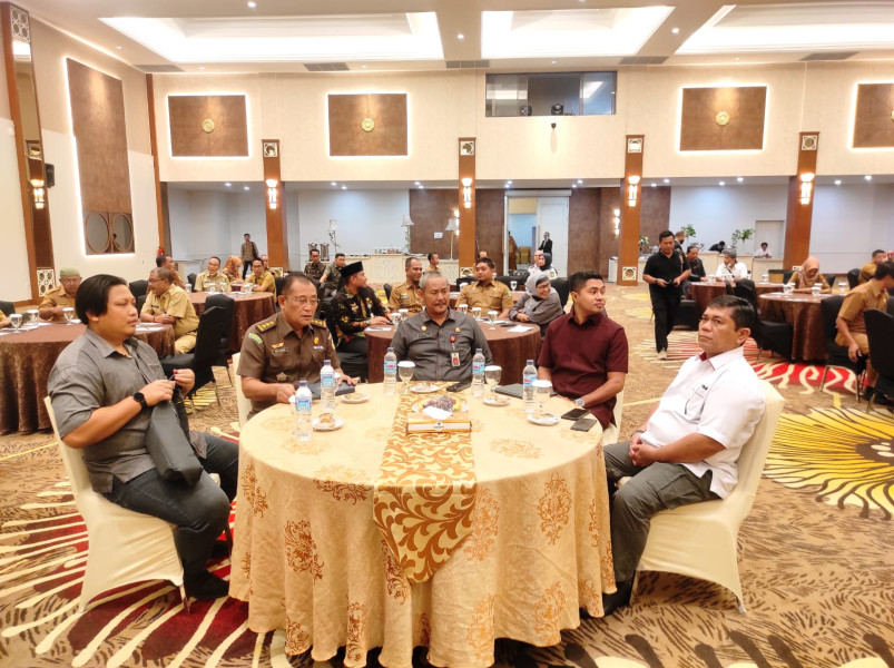 Kasi Ipolkamhan Bidang Intelijen Kajati Riau Hadiri Rapat Koordinasi Tim Kewaspadaan Dini (Wasdin) Pemkab/Kota se-Riau 2023