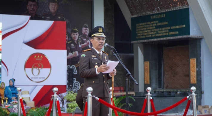 Kajati Riau, Dr Supardi Pimpin Upacara Hari Bhakti Adhyaksa ke- 63 Tahun 2023