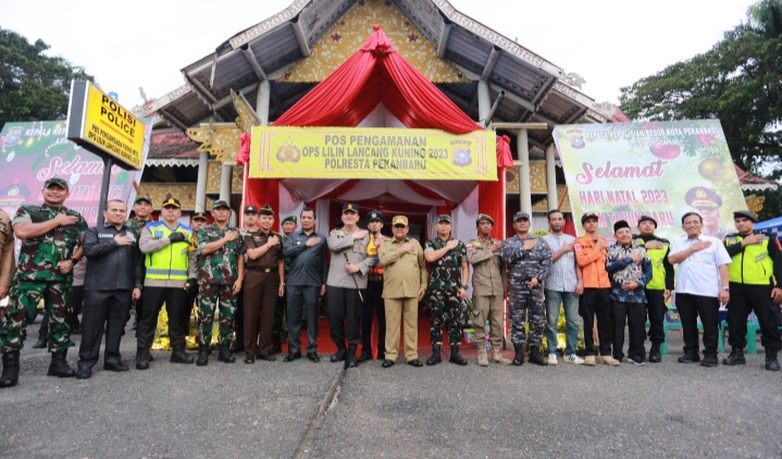 Aspidmil Kejati Riau Ikut Peninjauan Lapangan Persiapan Perayaan Natal dan Peninjauan Posko Pengamanan Natal dan Tahun Baru 2024