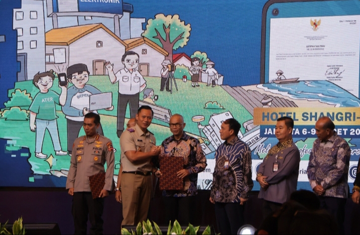 Berperan dan Kontribusi dalam Pemberantasan Mafia Tanah, Jaksa Agung ST Burhanuddin Terima Penghargaan Kementerian ATR/BPN