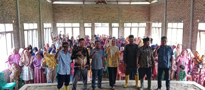 Laksanakan Reses, Anggota DPRD Riau Karmilasari Serap Aspirasi Masyarakat Kubu 1 Pekaitan