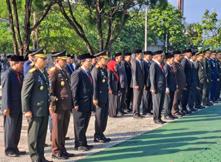 Wakil Kepala Kejaksaan Tinggi Riau hadiri Upacara Ziarah Nasional dalam rangka Peringatan Hari Pahlawan Tahun 2023
