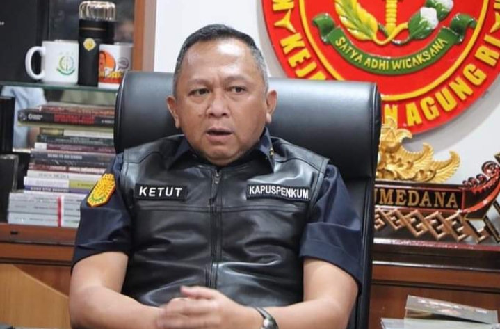 Kejaksaan Agung Periksa Presiden Direktur PT Sari Agrotama Persada: TM, Saksi  Terkait Perkara Ekspor Crude Palm Oil (CPO) dan Turunannya