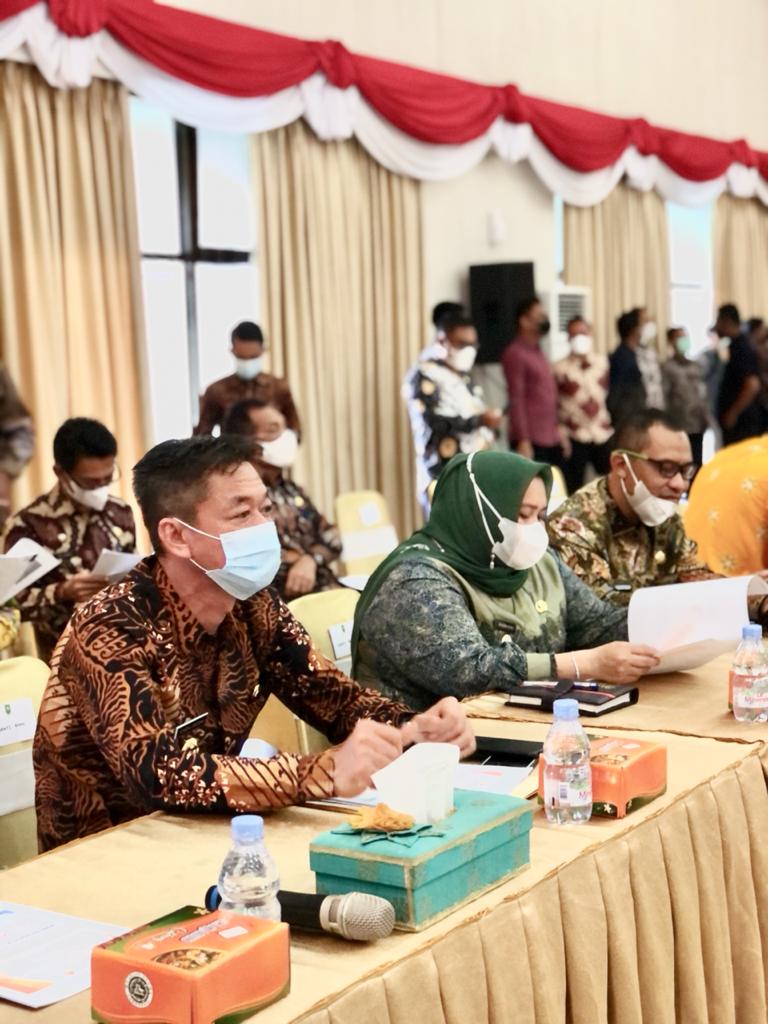 Bupati Afrizal Sintong dan Wabup H Sulaiman Hadiri Sosialisasi Oleh KASN di Pekanbaru